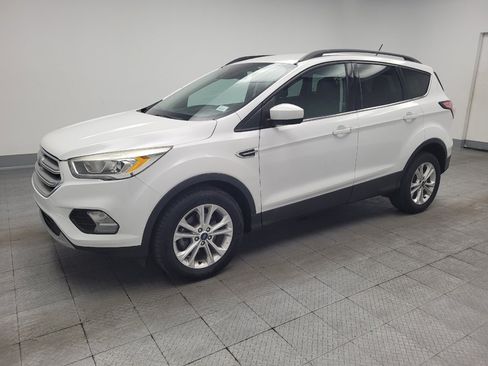 Used 2018 Ford Escape SEL w/ Ford Safe & Smart Package FWD image 2