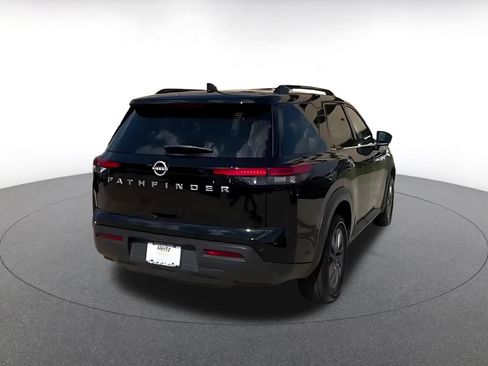 Used 2025 Nissan Pathfinder SV FWD image 15