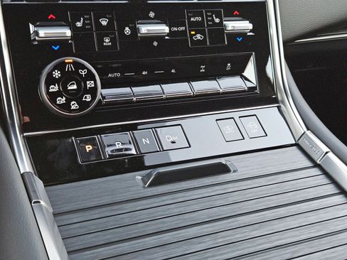 New 2026 Nissan Armada PRO-4X image 18