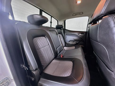 Used 2020 Chevrolet Colorado Z71 AWD/4WD image 25