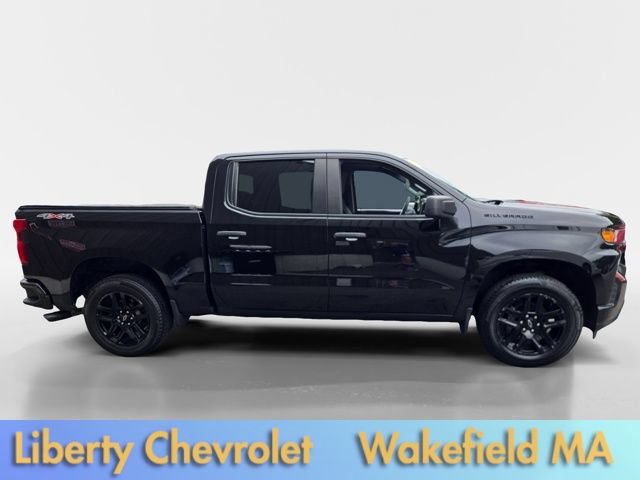 Used 2022 Chevrolet Silverado 1500 Custom w/ Rally Edition AWD/4WD image 2
