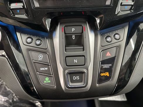 New 2026 Honda Odyssey Elite image 18