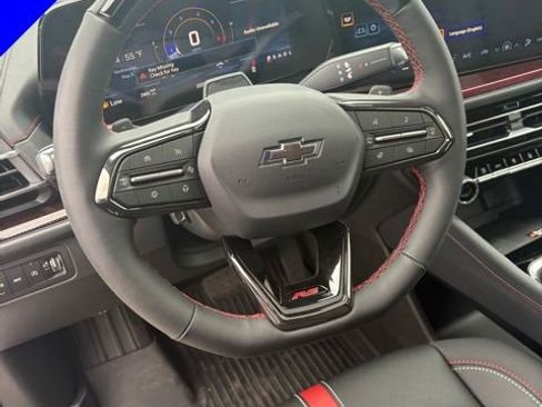 New 2026 Chevrolet Traverse RS w/ LPO, Floor Liner Package AWD/4WD image 13
