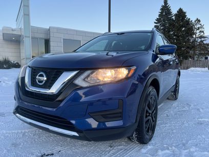 Used 2017 Nissan Rogue SV w/ SV Premium Package