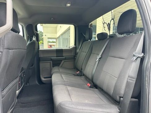 Used 2020 Ford F150 XL w/ Equipment Group 101A Mid AWD/4WD image 4