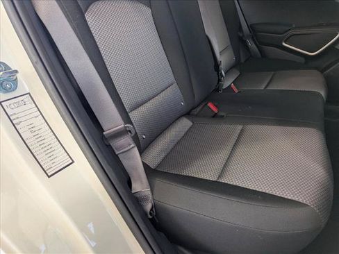 Used 2025 Kia Soul LX w/ LX Technology Package FWD image 18
