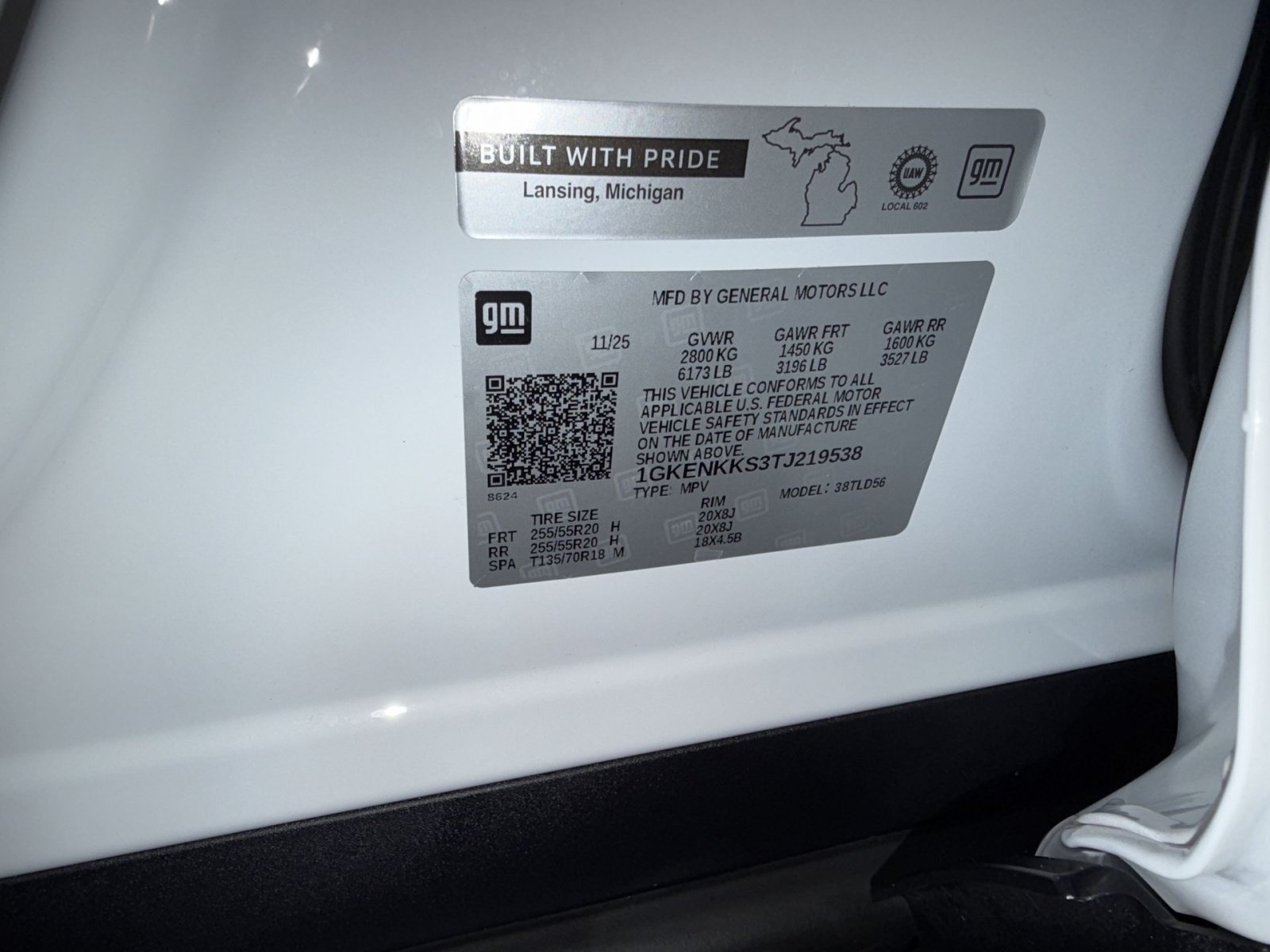 New 2026 GMC Acadia Elevation w/ Elevation Premium Package FWD image 29
