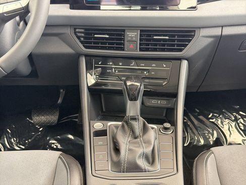 New 2026 Volkswagen Jetta SE image 18