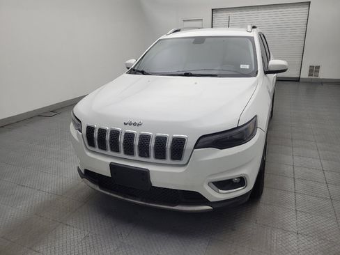 Used 2019 Jeep Cherokee Limited FWD image 15