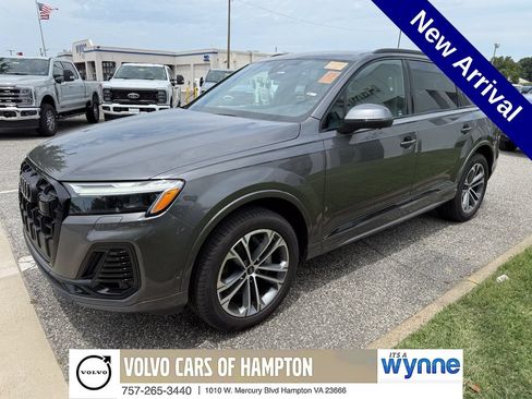 Used 2026 Audi Q7 2.0T Premium Plus w/ Premium Plus Package AWD/4WD image 16