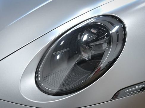 Used 2021 Porsche 911 Turbo S image 4