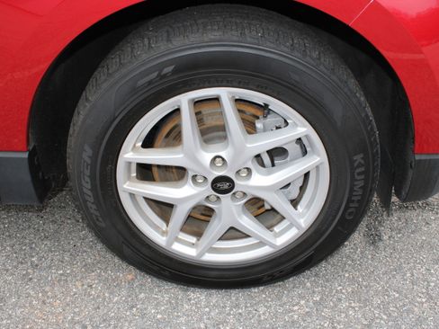 Used 2023 Ford Edge SEL image 10