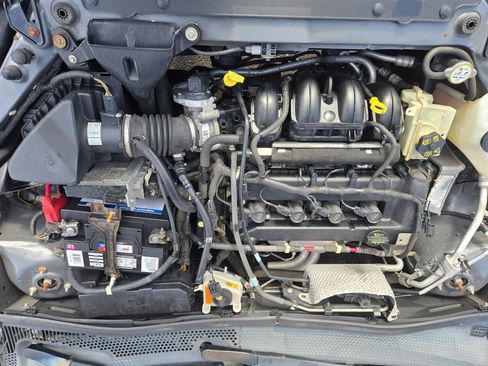 Used 2011 Ford Focus SE image 26