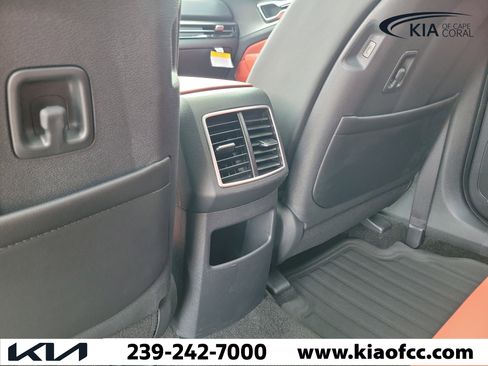 New 2026 Kia Sportage SX image 14