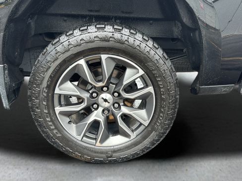 Used 2023 Chevrolet Silverado 1500 LT RWD image 17