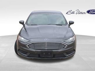 Used 2018 Ford Fusion SE w/ Fusion SE Technology Package video 2
