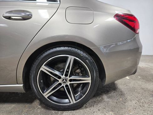 Used 2019 Mercedes-Benz A 220 4MATIC image 58