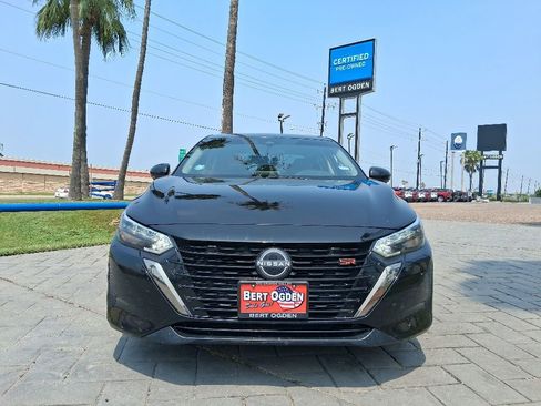 Used 2024 Nissan Sentra SR w/ SR Premium Package FWD image 2