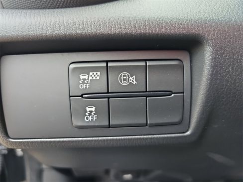 New 2025 MAZDA MX-5 Miata Club image 19