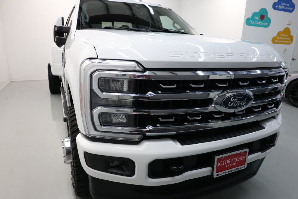 Used 2023 Ford F350 Lariat w/ FX4 Off-Road Package AWD/4WD image 63