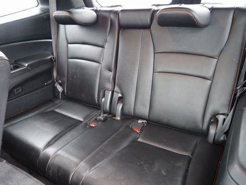 Used 2022 Honda Pilot TrailSport image 8