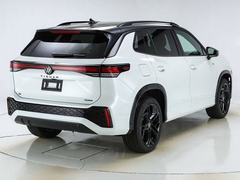 New 2026 Volkswagen Tiguan SE R-Line AWD/4WD image 48