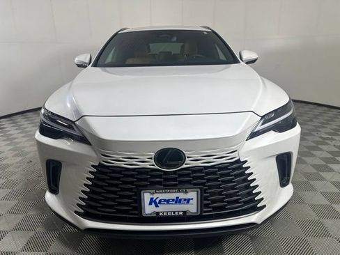 Used 2025 Lexus RX 350 Premium w/ Convenience Package AWD/4WD image 2