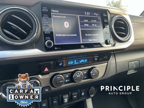 Used 2022 Toyota Tacoma Limited AWD/4WD image 23
