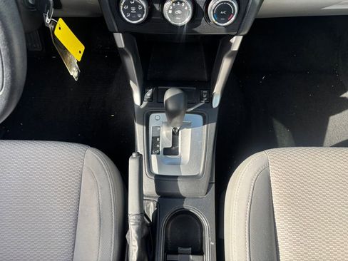 Used 2014 Subaru Forester 2.5i Premium w/ All-Weather Package image 8