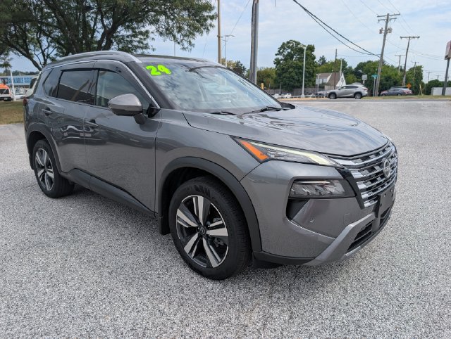 Used 2024 Nissan Rogue SL w/ SL Premium Package AWD/4WD image 7