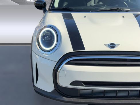 Certified 2023 MINI Cooper 2-Door Hardtop image 10