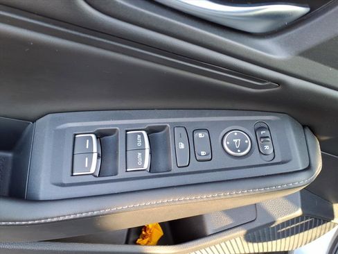 Used 2024 Honda Accord Sport image 11