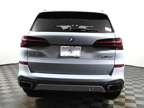 New 2026 BMW X5 xDrive40i w/ M Sport Package image 6
