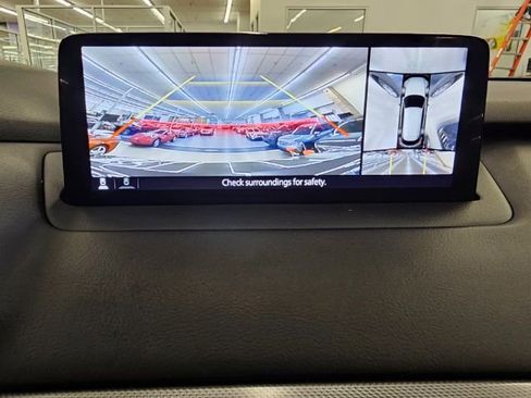 Used 2023 MAZDA CX-9 Signature image 17