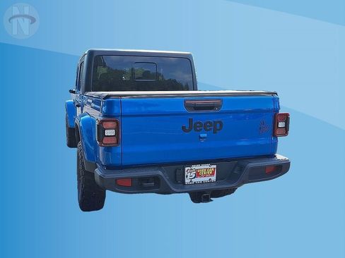 Used 2025 Jeep Gladiator Sport AWD/4WD image 6