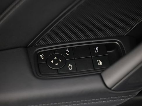 Used 2025 Porsche 911 Carrera S RWD image 23