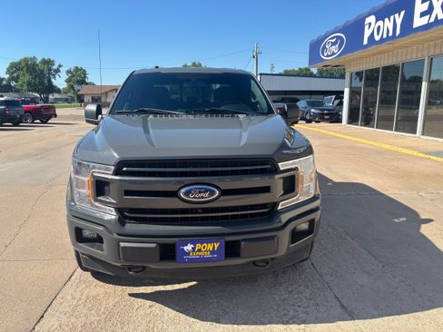 Used 2018 Ford F150 XLT w/ Equipment Group 302A Luxury AWD/4WD image 8