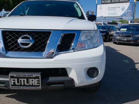 Used 2017 Nissan Frontier SV RWD image 40