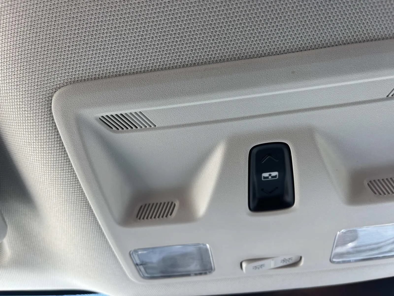 Used 2024 Ford Maverick Lariat w/ FX4 Off-Road Package AWD/4WD image 17