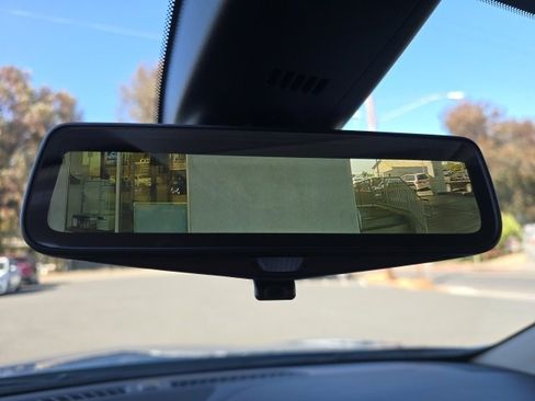 Used 2021 Buick Enclave Premium w/ Surround and Sites Package image 28