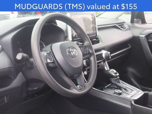 Certified 2025 Toyota RAV4 LE AWD/4WD image 8