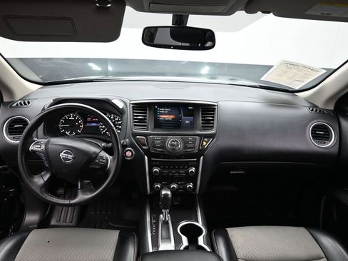 Used 2020 Nissan Pathfinder SV w/ Rock Creek Edition FWD image 21