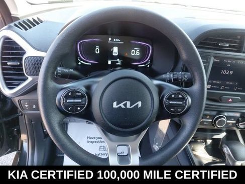 Certified 2025 Kia Soul LX FWD image 11