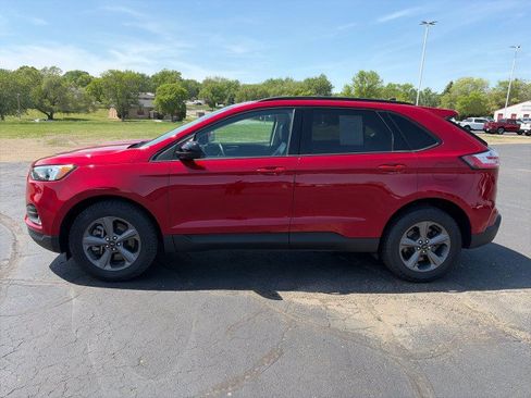 Used 2024 Ford Edge SEL w/ Sport Appearance Package AWD/4WD image 2