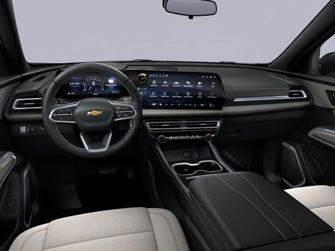 New 2026 Chevrolet Traverse LT w/ LPO, Floor Liner Package FWD image 45