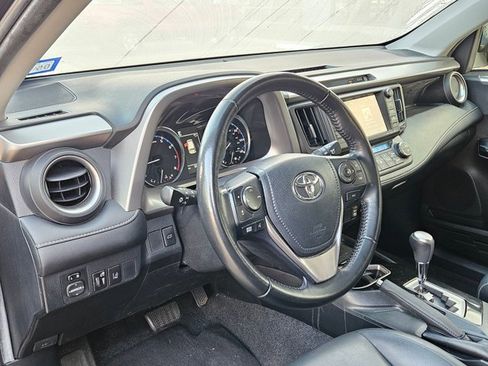 Used 2017 Toyota RAV4 Limited w/ Carpet Mat Package image 10