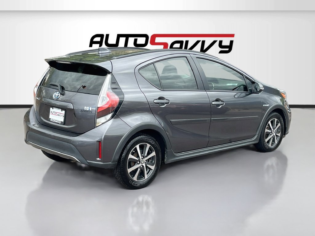 Used 2018 Toyota Prius C Two FWD image 7