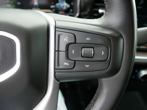 Used 2024 GMC Sierra 1500 SLT AWD/4WD image 29