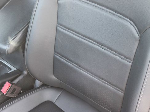 Used 2021 Volkswagen Passat 2.0T R-Line image 23