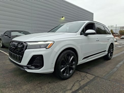 New 2026 Audi Q7 3.0T Premium Plus image 2